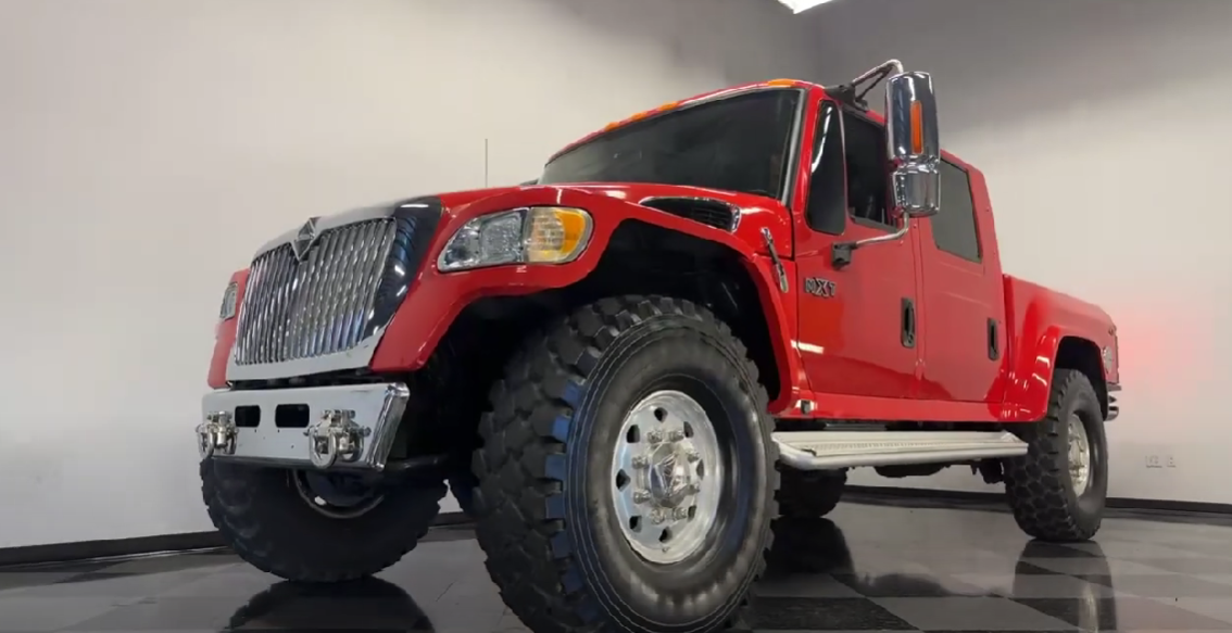 Las fuerzas armadas de los Estados Unidos rechazaron la International MXT debido a criterios internos de evaluación y necesidades específicas que el vehículo no atendió. Aunque los detalles precisos sobre los motivos de la rechazo no están ampliamente disponibles, es común que factores como rendimiento, costo, compatibilidad con equipos existentes y requisitos operacionales influyan en tales decisiones.