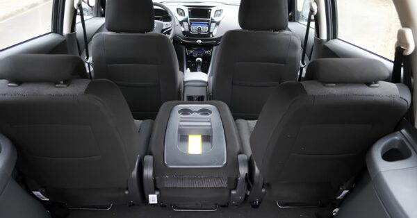 Conheça o Jac J6 Diamond 2.0 2012, modelo que vem ganhando destaque no mercado de usados. Descubra se ainda vale a pena comprar esse carro de 7 lugares barato em 2025.