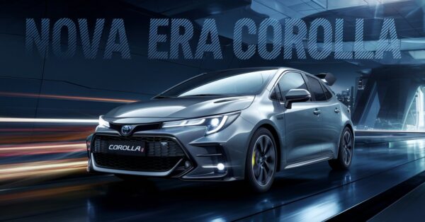 Toyota Corolla 2025 chega renovado, com novo design, mais tecnologia e até 10 anos de garantia! Confira todas as novidades!