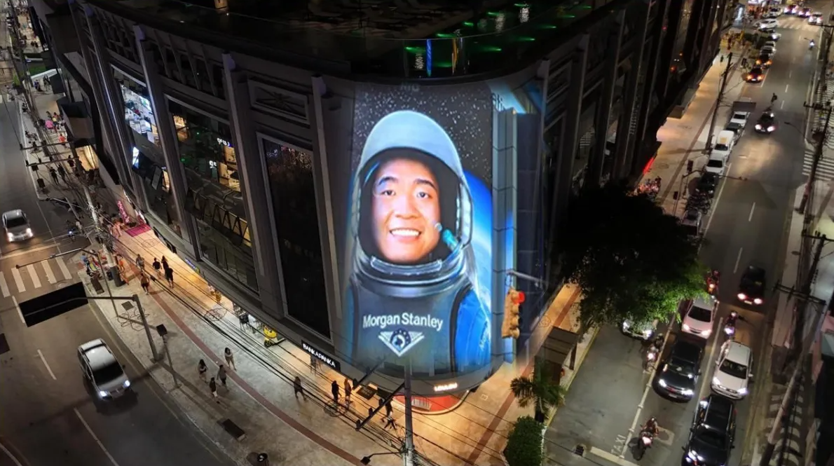 Proyecto innovador promete transformar la ciudad catarinense en un polo gastronómico y tecnológico, con paneles de LED interactivos y ambientación inspirada en Nueva York