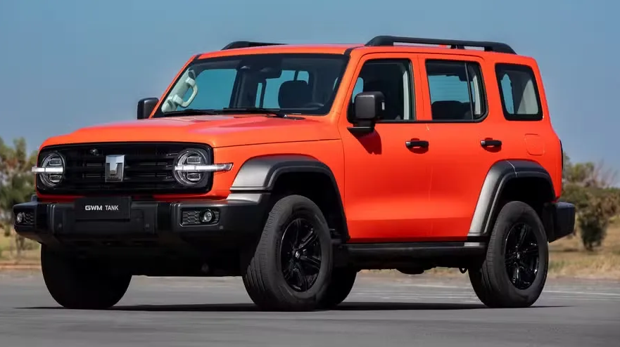 Tank 300 de GWM entra en pre-venta en Brasil con motor híbrido de 408 cv y propuesta off-road