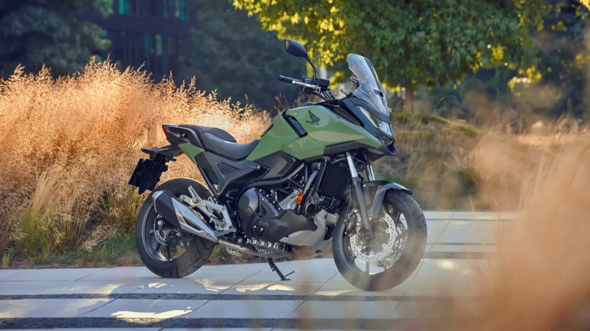 Honda NC 750X 2025 se presenta con nuevo diseño y más tecnología para el segmento de las aventureras medianas