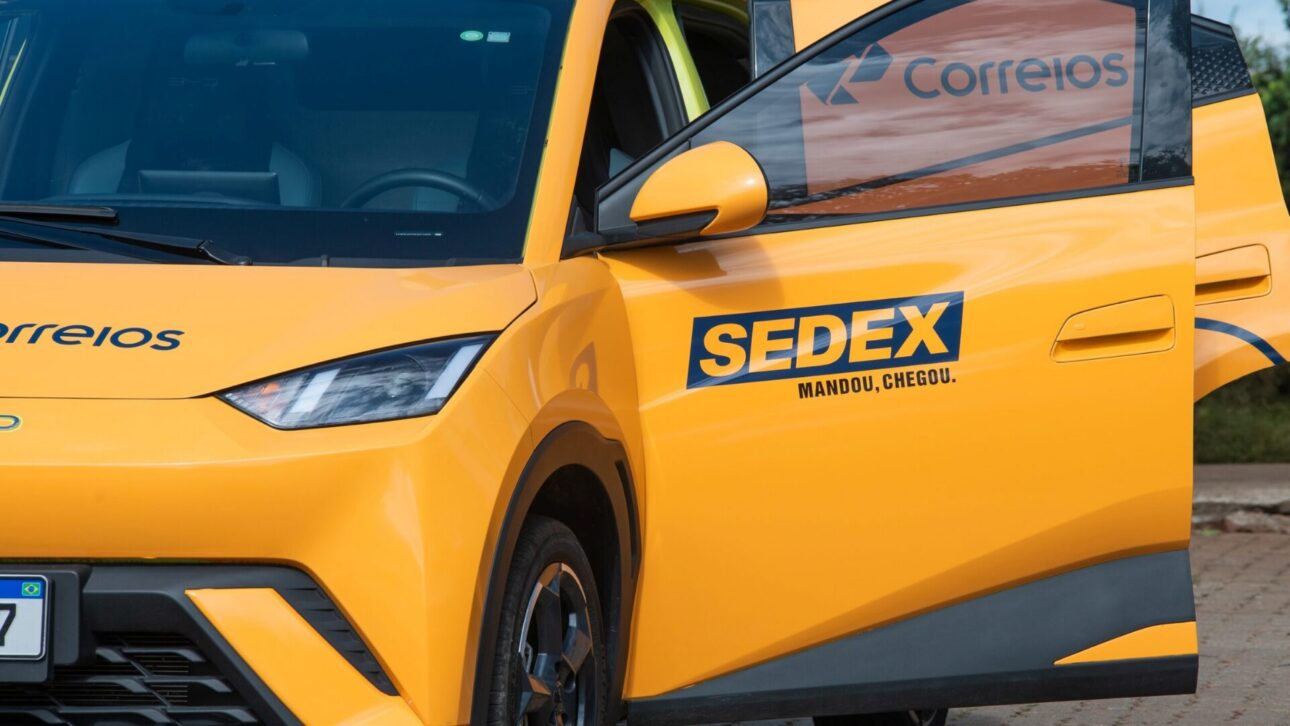 byd - dolphin mini cargo - correios - logística