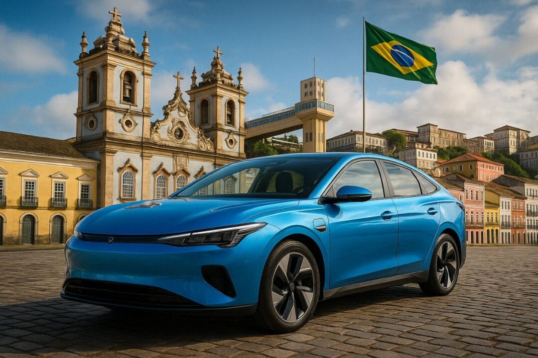 Carros elétricos no Brasil ganham novos players como Omoda e Jaecoo, enquanto BYD acelera nacionalização para manter liderança. Veja dados e estratégia.