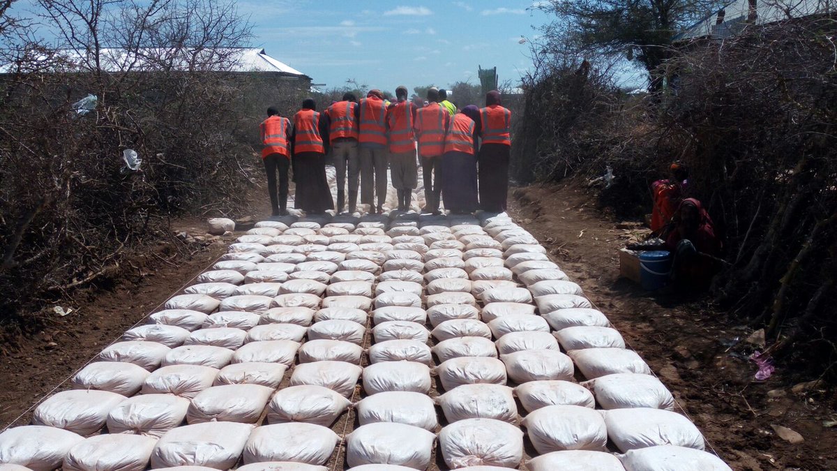 Donou: la técnica japonesa que revoluciona las carreteras en Burkina Faso