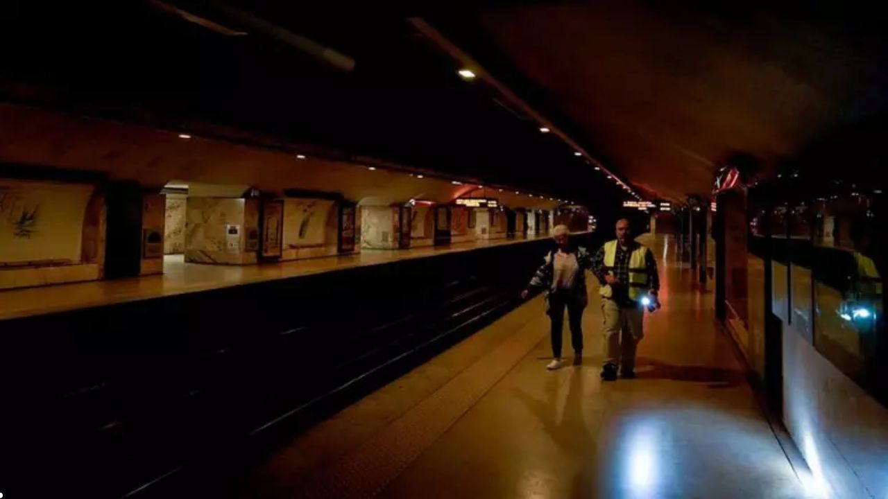 Fenômeno raro causa apagão na Europa e compromete infraestrutura em Espanha e Portugal