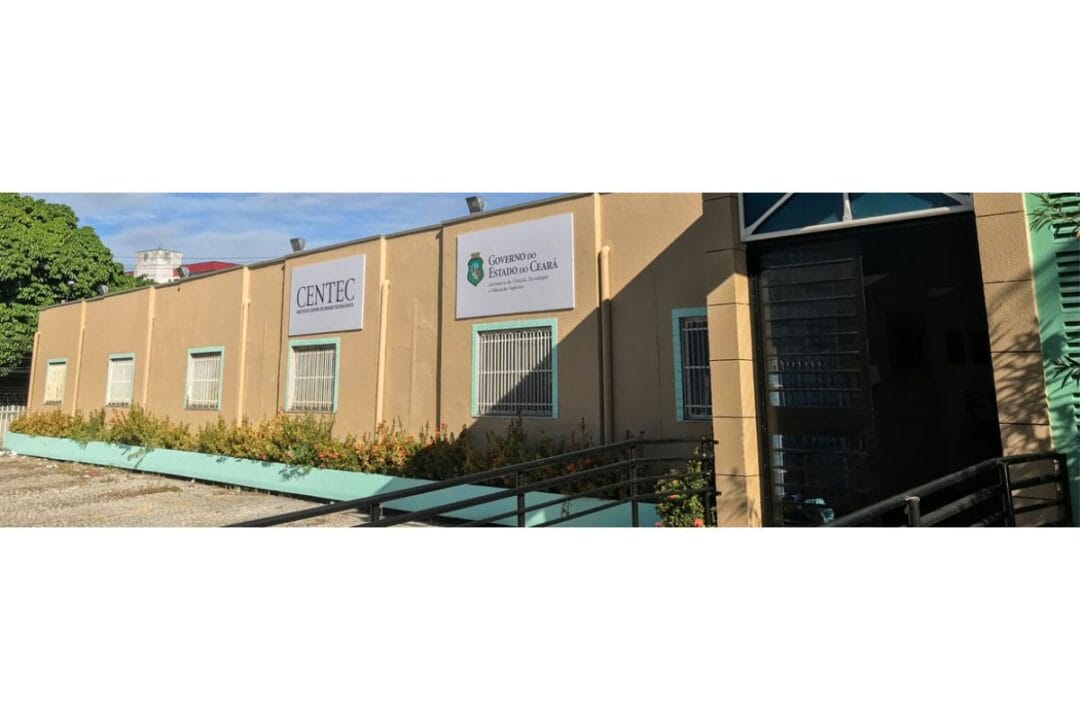 Instituto Centec oferece 1.672 vagas gratuitas em cursos profissionalizantes no Ceará. Cursos como NR10, Excel e Design de Sobrancelhas estão entre as opções. Inscrições abertas!
