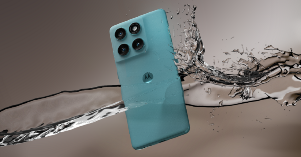 Novo celular da Motorola chega ao Brasil com carregamento de nove minutos, resistência militar e preço de ocasião