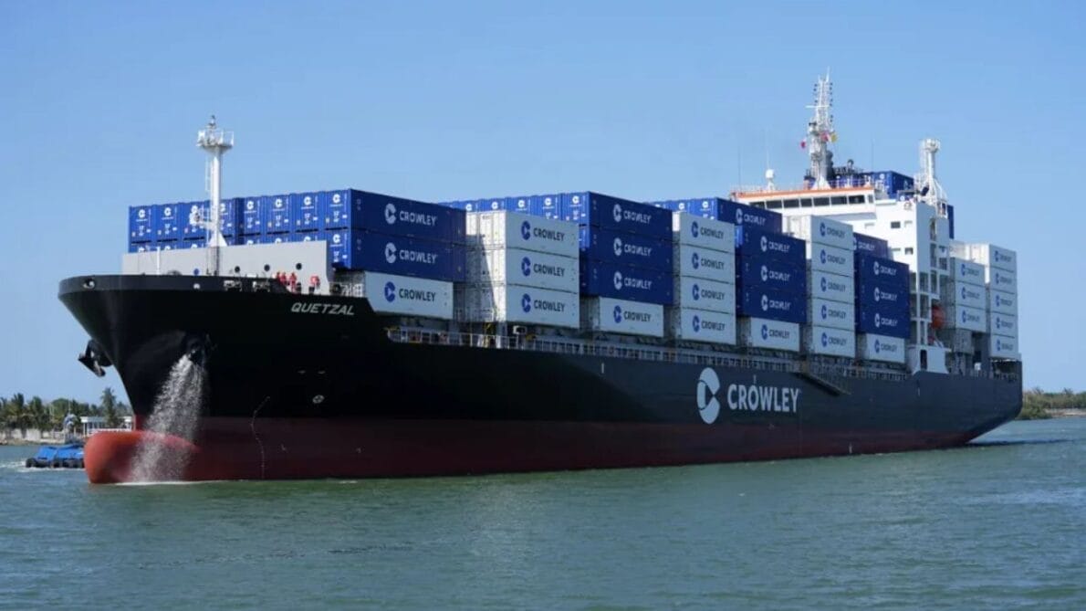 Porto de Everglades recebe primeiro navio cargueiro movido a gás natural