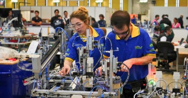 Mais de 115 mil vagas abertas em cursos gratuitos e pagos do Senai com certificado reconhecido nacionalmente