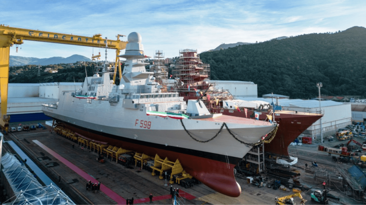 Nova fragata “Spartaco Schergat”, com foco em guerra antissubmarino, representa marco na modernização da frota italiana e reafirma liderança da indústria naval europeia.