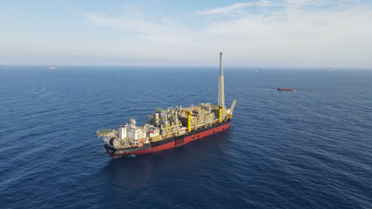 O senador Davi Alcolumbre reforça defesa por exploração de petróleo na Margem Equatorial: “É uma pauta nacional”.