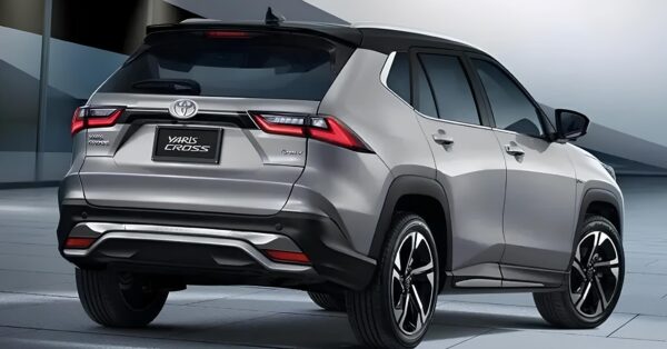Toyota confirma chegada do SUV compacto Yaris Cross para metade de 2025