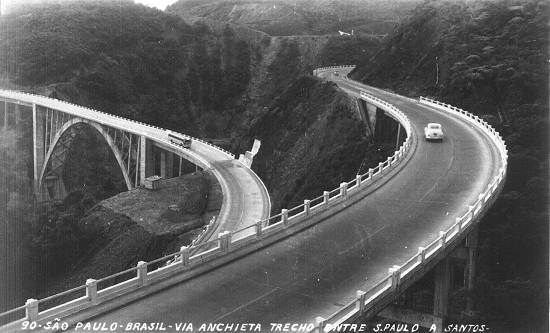 1 tren = 400 camiones y cuesta 6x menos!: La matemática ignorada que mató los trenes de Brasil