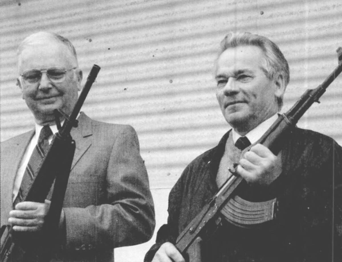 Mikhail Kalashnikov, AK-47, Fuzil