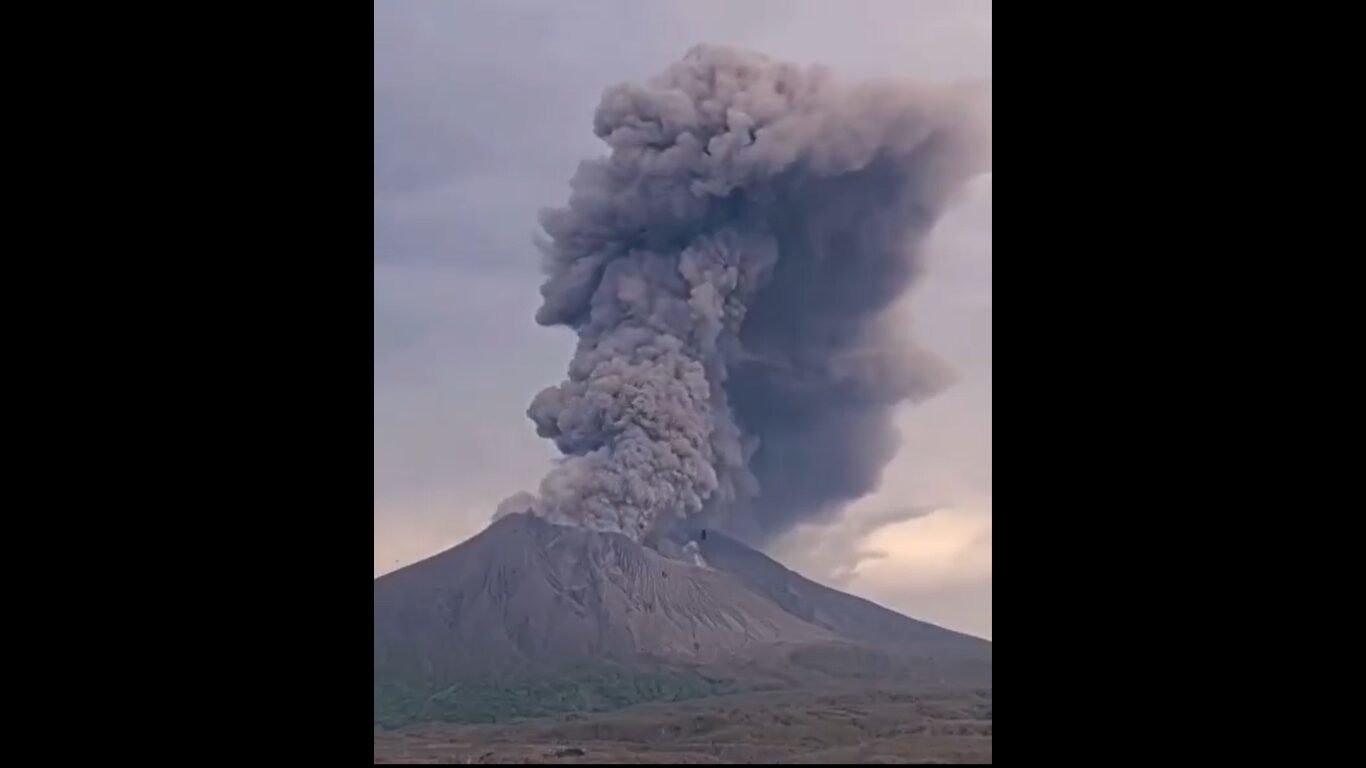 Vulcão, Japão, Erupção, cinzas