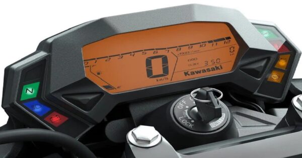 Kawasaki lança moto urbana que roda até 420 km com um tanque; confira a nova Z125 2025 com motor 134cc refrigerado a ar