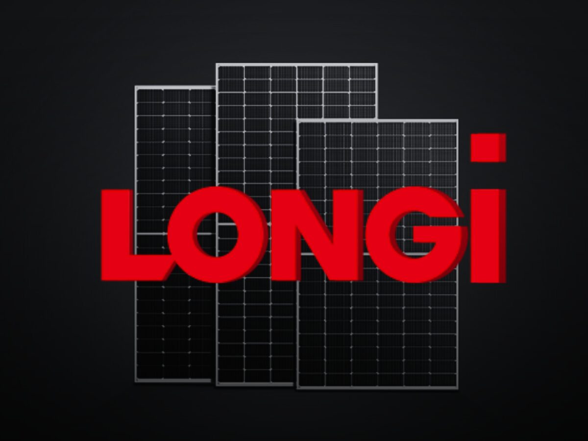 A Longi lançou o Hi-MO S10, primeiro painel solar residencial com 25% de eficiência, combinando tecnologia HBC, alto desempenho, durabilidade e design adaptado para telhados.