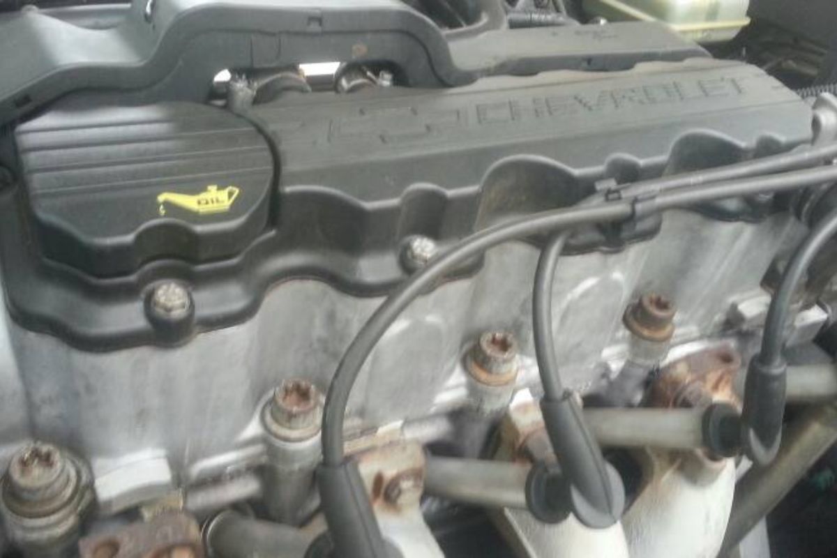 Diesel na gasolina limpa o motor ou é CILADA? ALERTA: especialista revela os perigos REAIS desta prática para seu carro. Não arrisque!