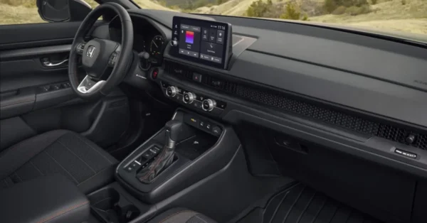 Novo SUV da Honda está chegando ao mercado: Honda CR-V 2026 TrailSport Hybrid estreia com motor 2.0 a gasolina, entregando potência combinada de 204 cv