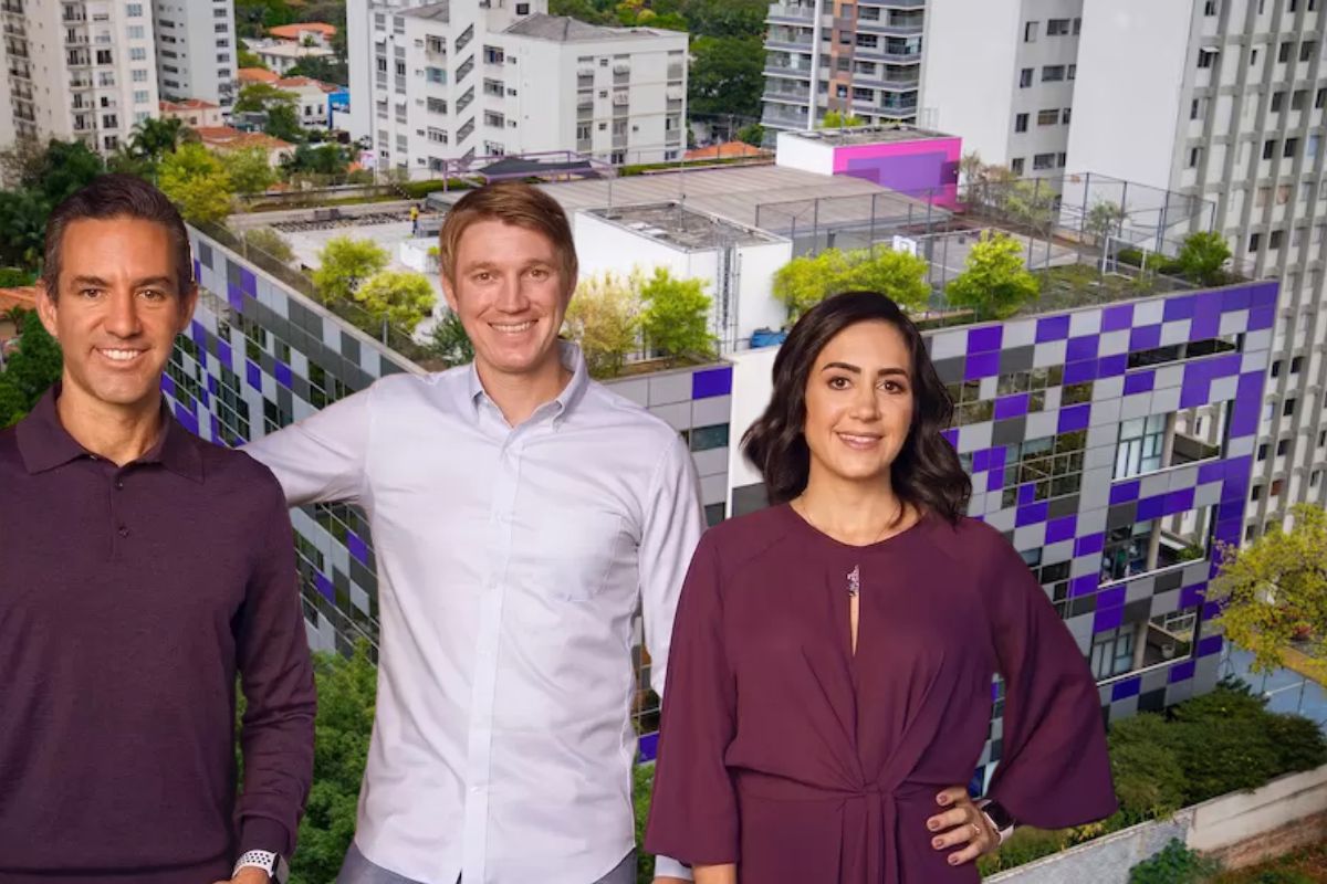 O que aconteceu com o Nubank? De startup a gigante financeiro com 100M+ de clientes e lucro recorde. Descubra a trajetória completa da fintech que revolucionou o Brasil!