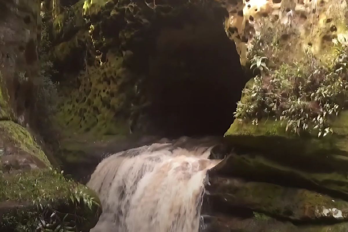 Sumidouro gigante em cidade brasileira existe?