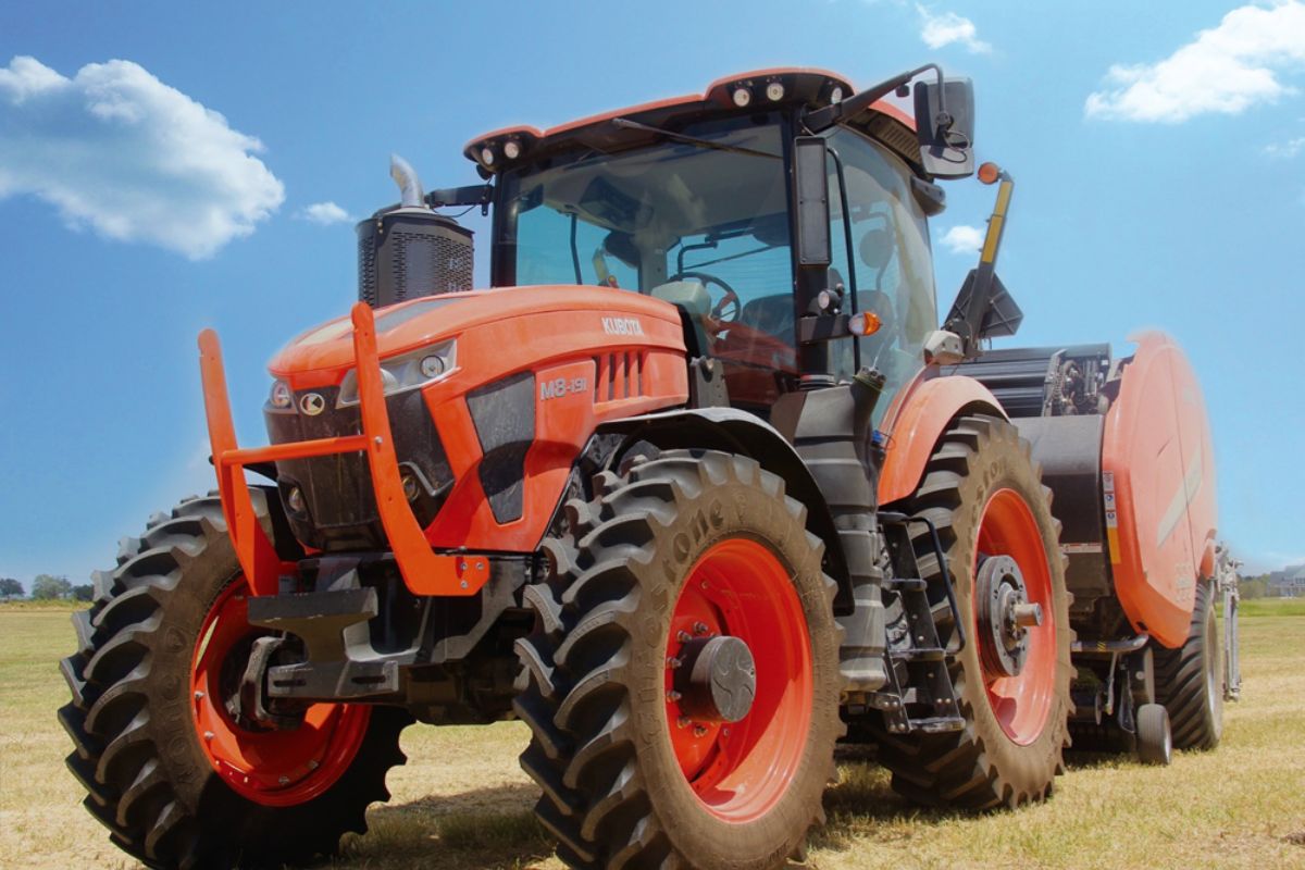 O TRATOR BARATO Japonês que Vai DOMINAR o Brasil!!! (E Ninguém Pode Parar)