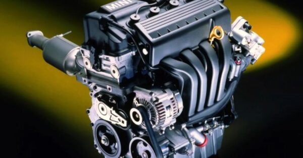 Conheça 5 motores de carro que dão problemas antes dos 100.000km no Brasil. Lista para fugir de THP, TSI, E.torQ e mais.