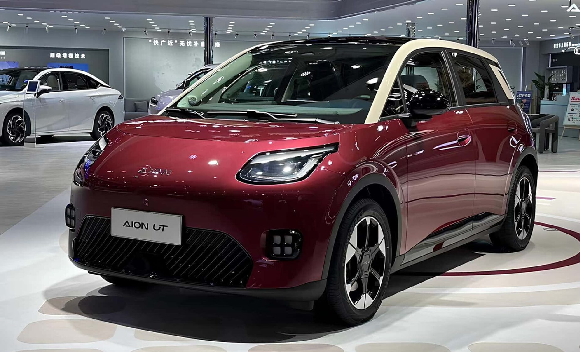 GAC Aion UT , elétrico, carro