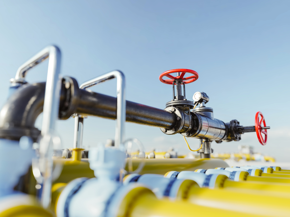 A Sulgás ampliou a distribuição de gás natural no Rio Grande do Sul, focando em pequenas e médias indústrias. Com investimento de R$ 67 milhões em 2025, a empresa visa atender novas cidades e fortalecer sua presença na Serra Gaúcha e Região Metropolitana.