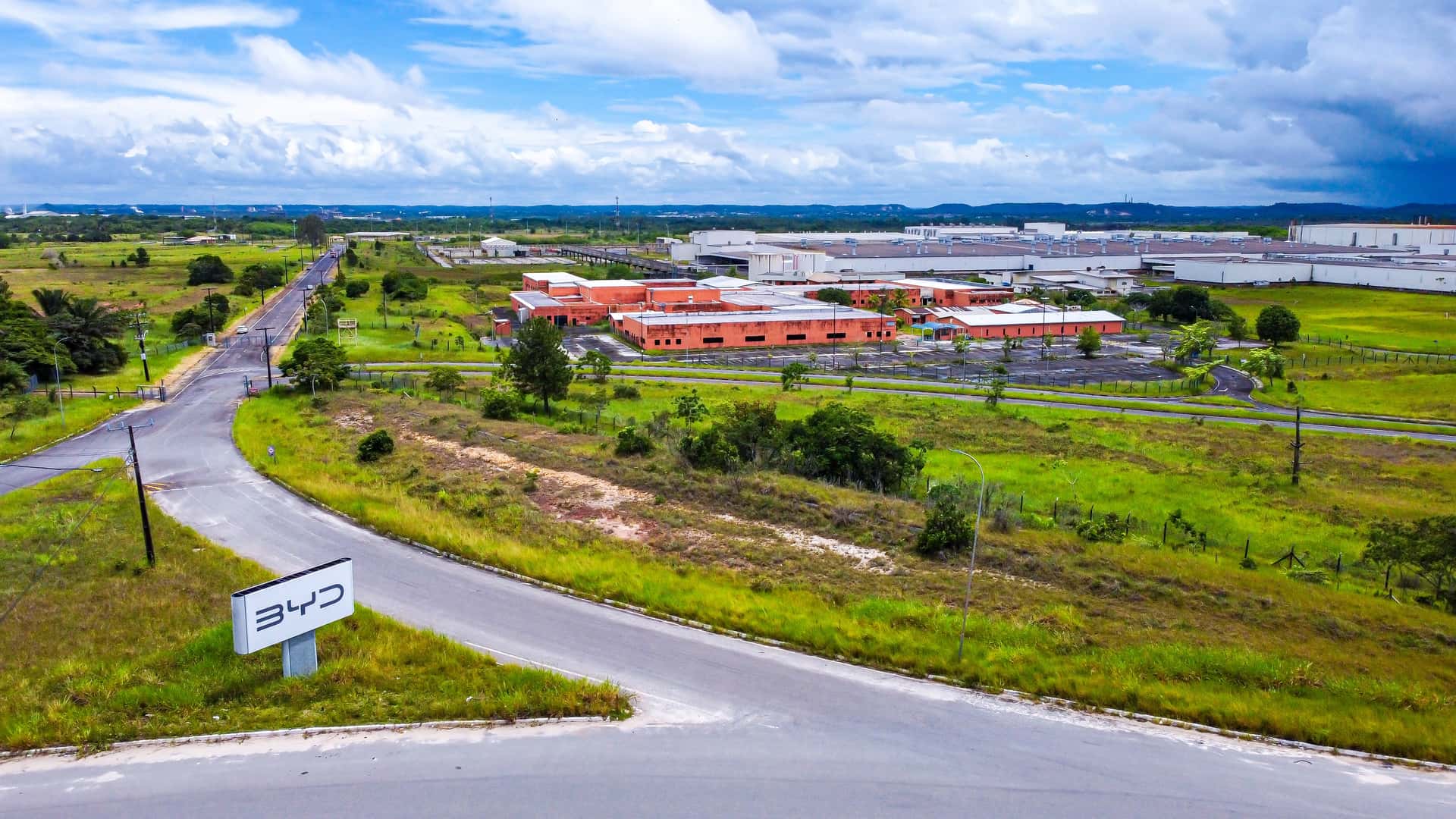 byd - fábrica - carros - ford - bahía