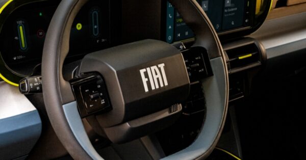 fiat - Uno - mobi - Stellantis - carro popular - carro barato - Kwid - C3