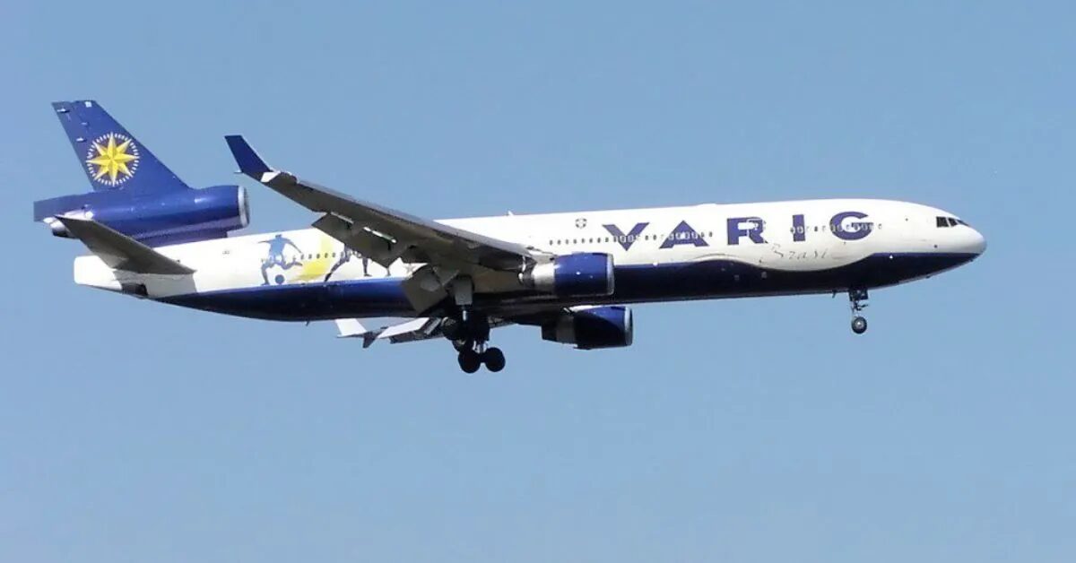 VARIG: de orgulho nacional a colapso bilionário. Entenda como a gigante aérea brasileira perdeu altitude até desaparecer dos céus.