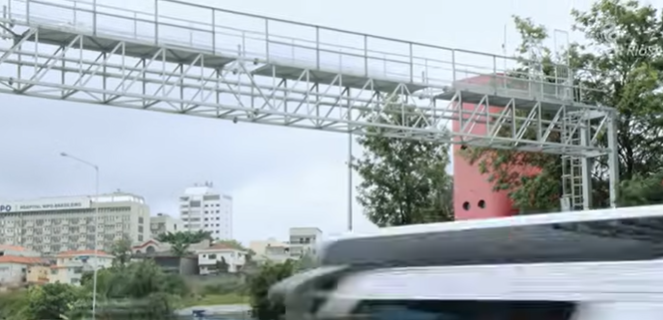 Peaje Free Flow: viaja sin barreras, paga con atención y di adiós a las multas!