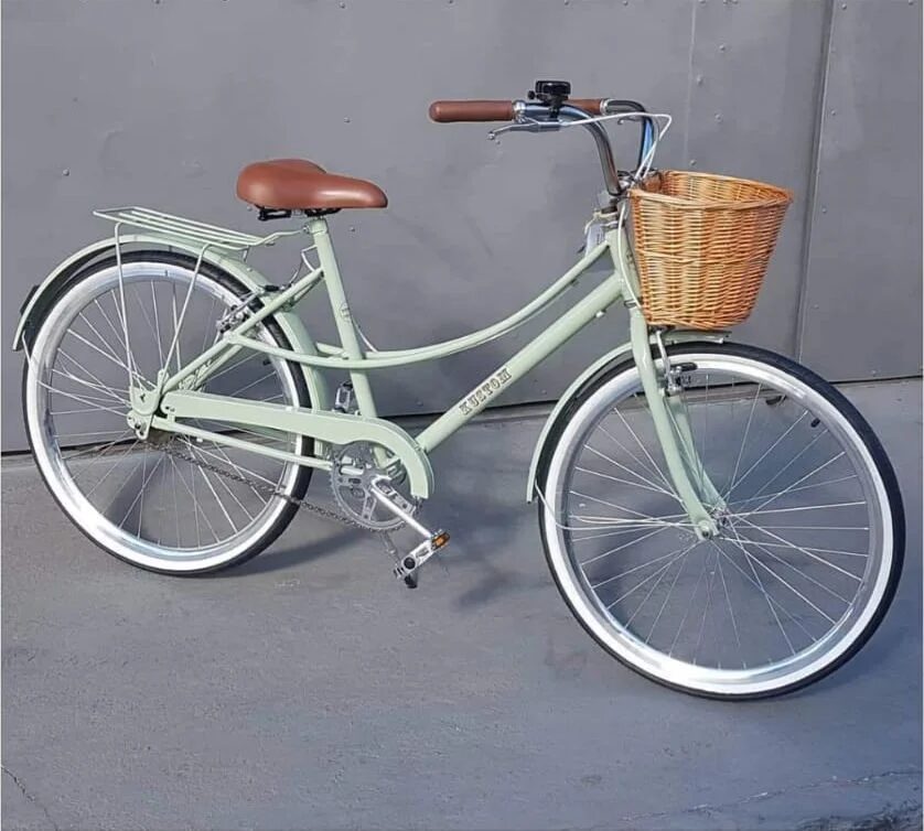 Por onde andam Caloi, Monark e Ceci? Relembre as marcas de bicicletas que marcaram a infância e veja como estão hoje.