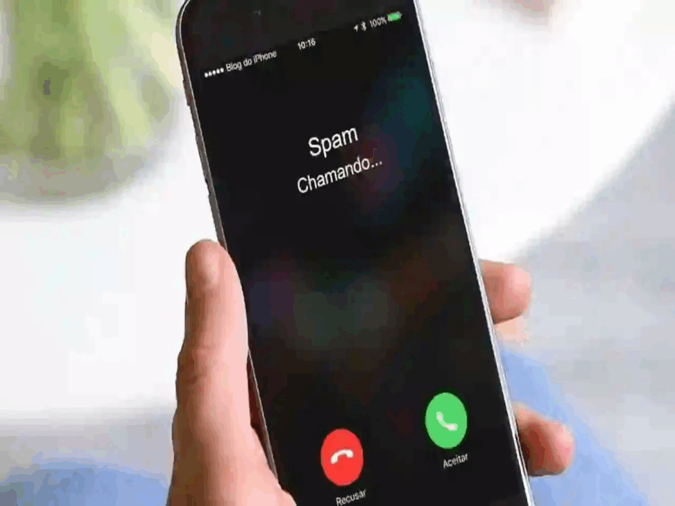 ¿Llamada sospechosa en el celular? Descubre por qué colgar rápido puede empeorar la situación y aprende trucos para reducir estas llamadas incómodas.
