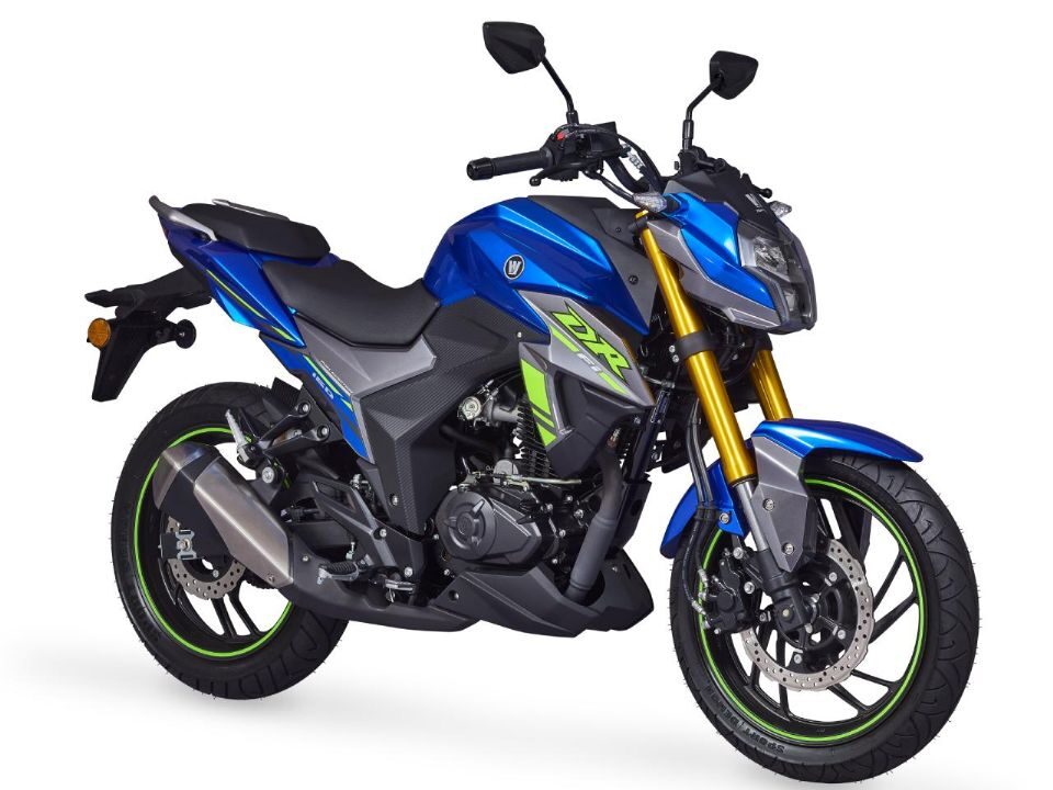 La nueva DR 160 2026 llega con precio bajo y visual renovado, pero sin ABS, sorprendiendo a los fans y alterando el mercado de motos urbanas.