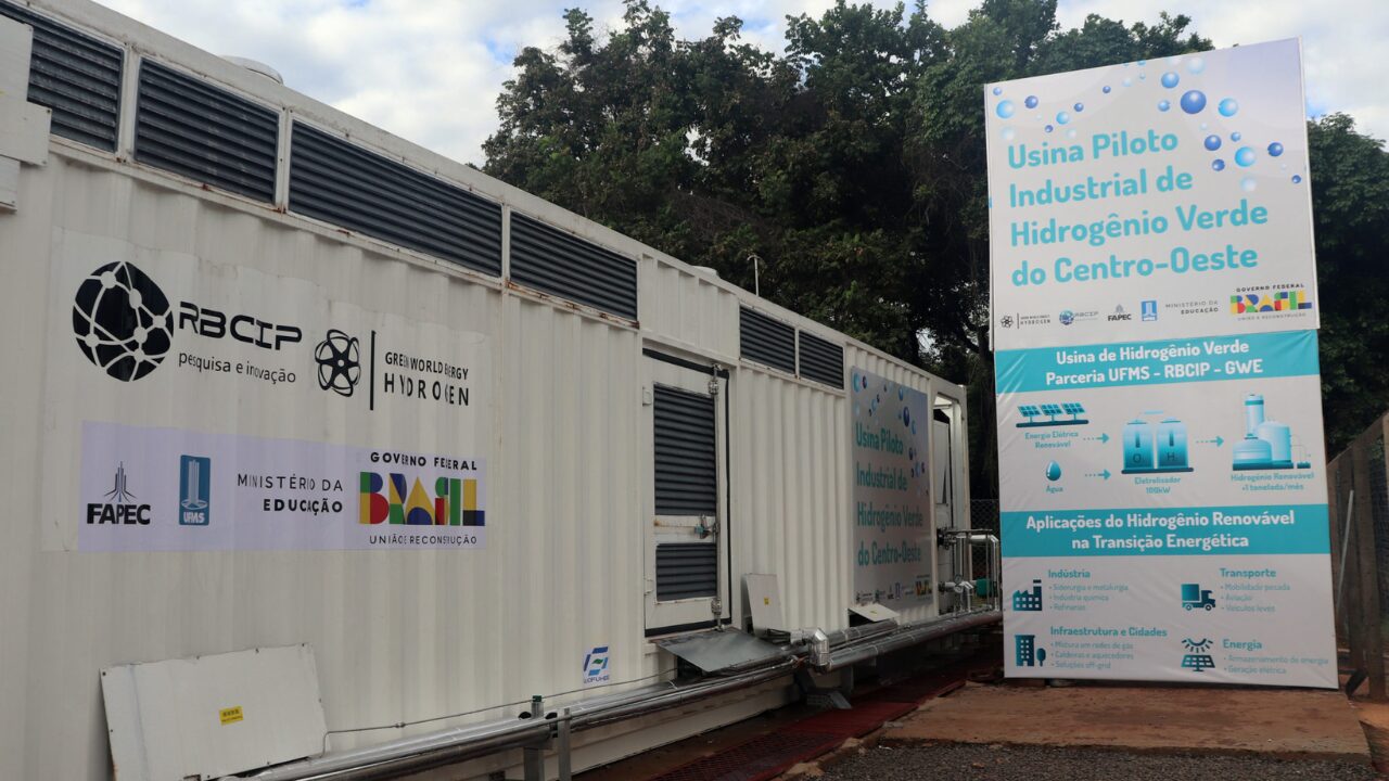 Inauguración de la usina de hidrógeno verde en la UFMS.