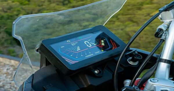 Shineray SHI 250 2026: A nova trail que faz até 30 km/l e roda mais de 500 km com um único tanque e chega na faixa dos R$ 20 mil  