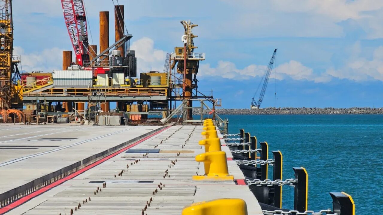 Porto da Imetame avança na construção e conclui etapa estratégica do terminal de contêineres em Aracruz, no Espírito Santo.