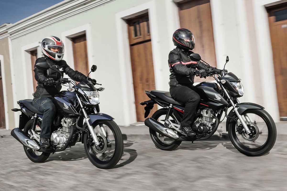 Honda CG 150: O Guia Definitivo da "Naked Popular" que Roda Mais de 500 km