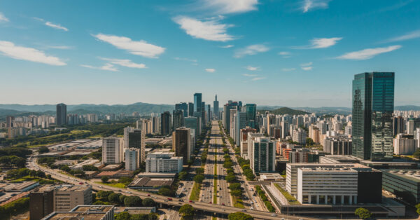 A cidade paulista que já tem mais empresas que habitantes e virou símbolo da força industrial, renda alta e desemprego estruturalmente baixo