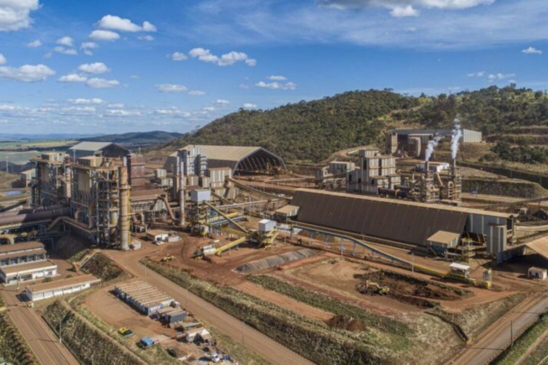 La Compra China De US$ 500 Millones Por El Níquel Brasileño Que Agudiza La Disputa Con Vale