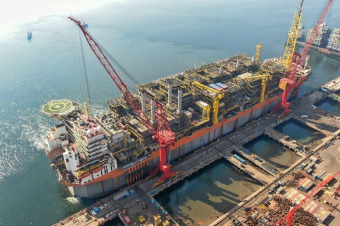 La Mayor Plataforma De Petróleo En Brasil Procesa 225 Mil Barriles Por Día Y Fue Construida Con Un Financiamiento De US$ 1,63 Mil Millones