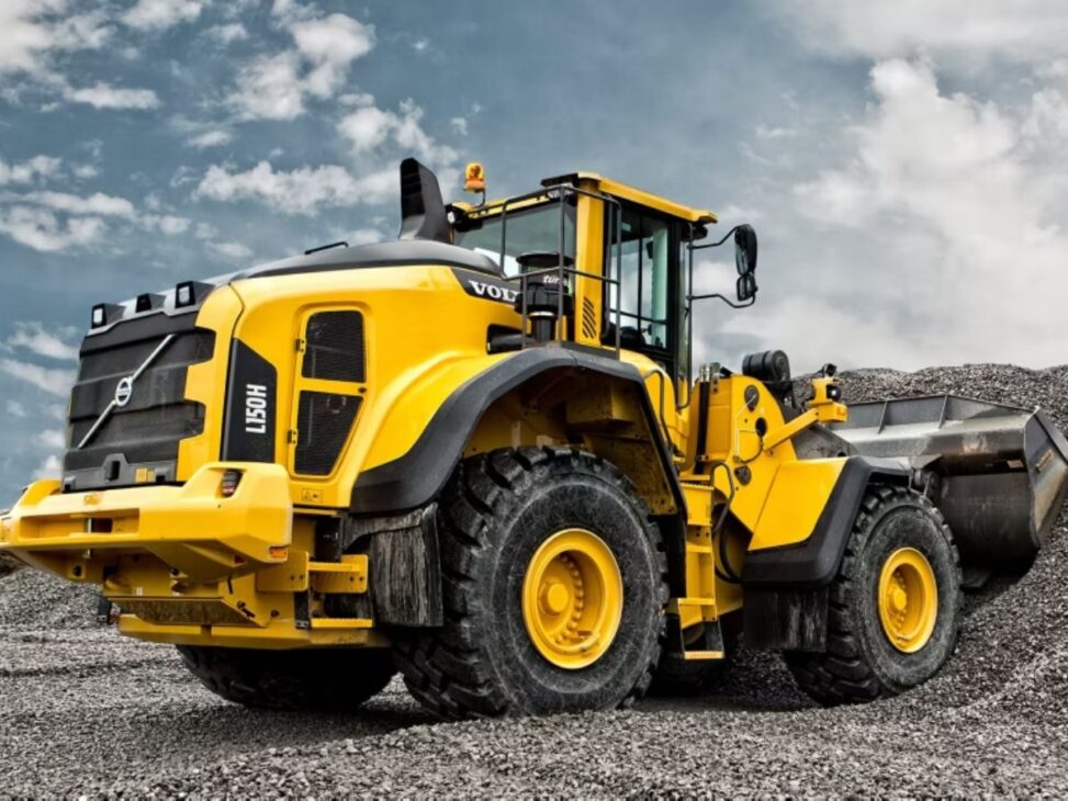La potente cargadora de ruedas Volvo L150H que, en una sola carga, mueve material para llenar cuatro camionetas
