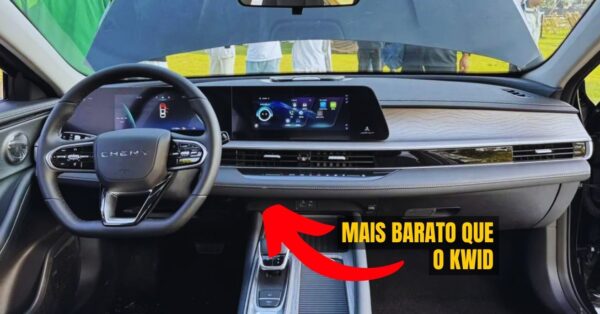Comparação entre Chery Fulwin A8 e BYD King - Chery lança sedan híbrido plug-in por preço surpreendente e eficiência impressionante. Será que veremos essa revolução no Brasil?