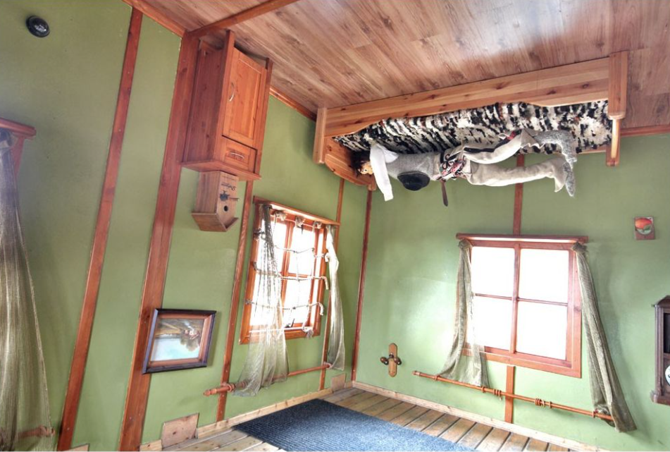 Casa de cabeza para abajo a de Szymbark, Polonia, y otras que desafían la gravedad y la percepción en el mundo