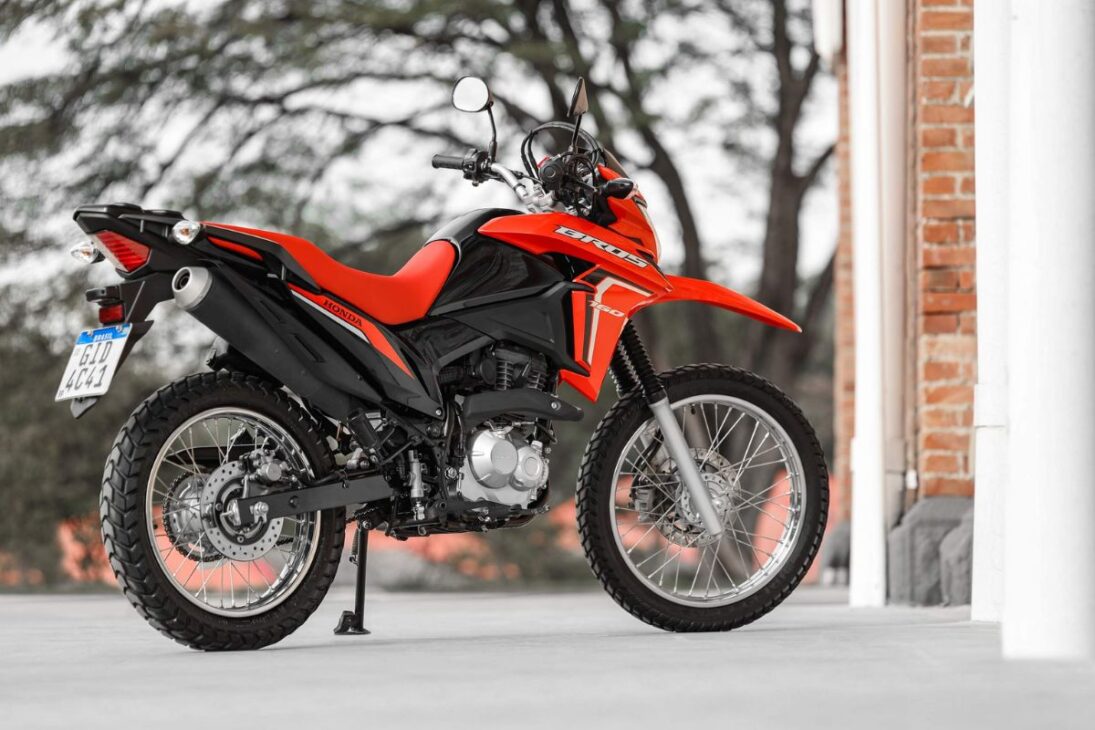 Esta es la trail de 160cc con consumo de 125 que se convirtió en la favorita del mercado de usadas en Brasil