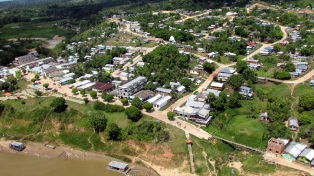 Governo do Acre inicia construção de passarela em Marechal Thaumaturgo