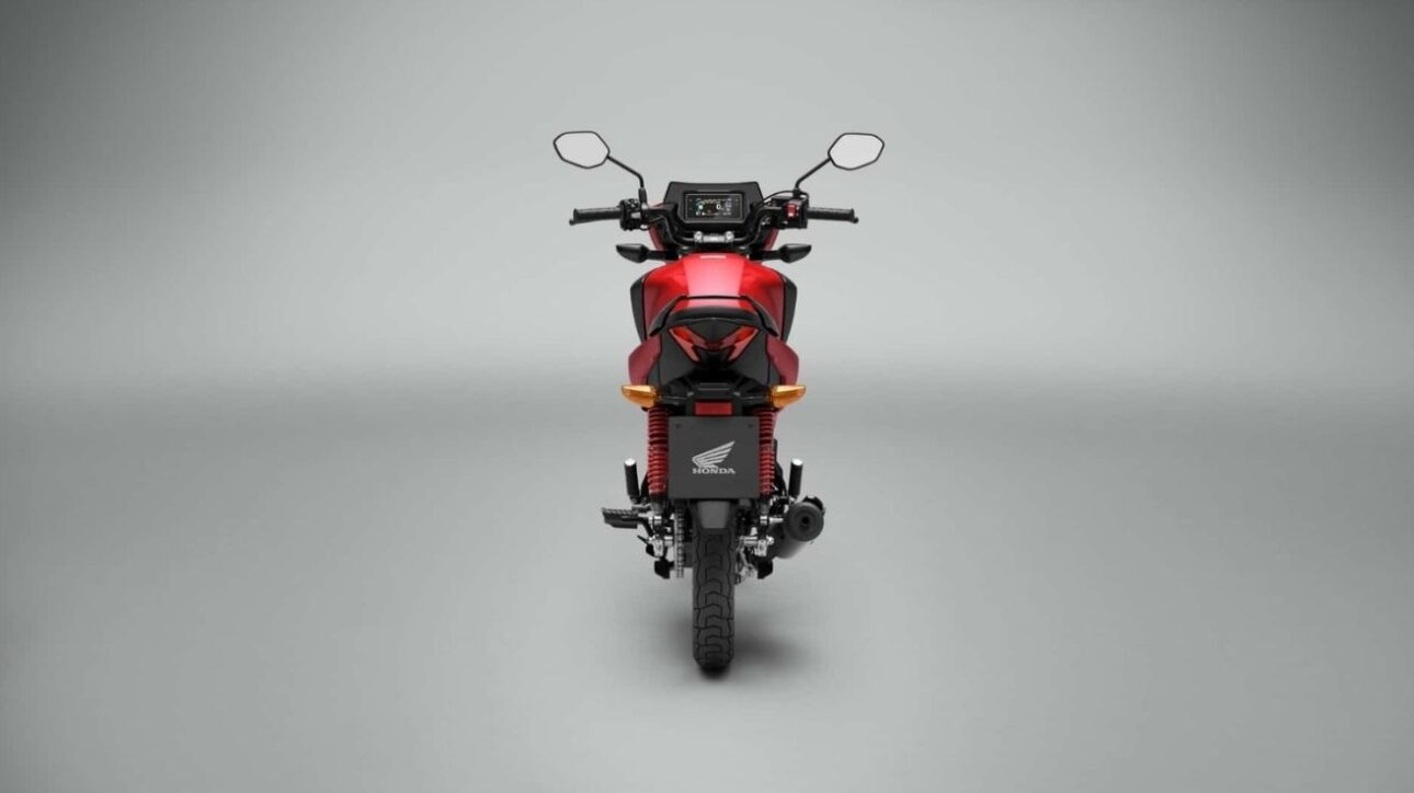 Honda CB125F 2026 Debuta Con 66,7 Km/l, 700 Km De Autonomía Y Panel Digital, Prometiendo Revolucionar Las Motos Urbanas Con Alta Tecnología.